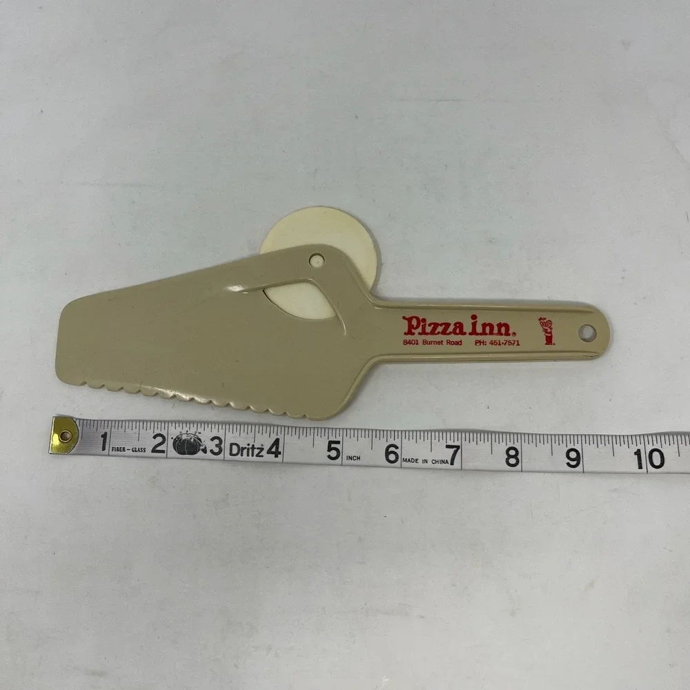 Vintage Plastic Pizza Cutter Server Combo Pizza Inn Austin Texas Made in USA